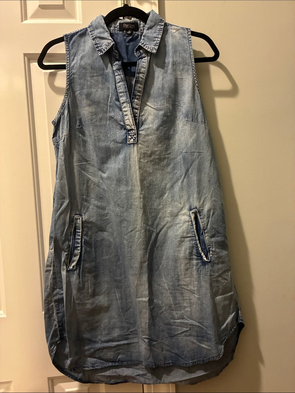 Papillon Blanc Light Blue Sleeveless Chambray Tunic Dress